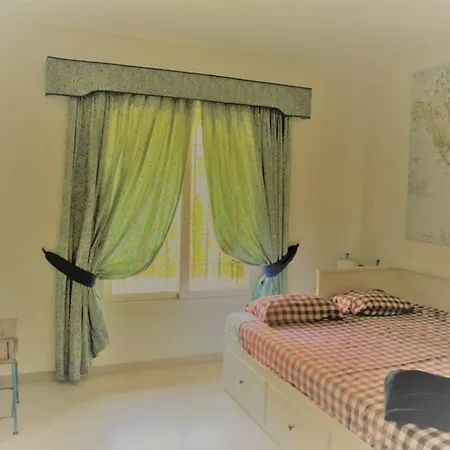Beachside In 5 Star Gated شقة