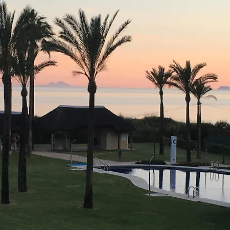 Beachside In 5 Star Gated شقة *