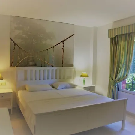 Beachside In 5 Star Gated Апартаменты *