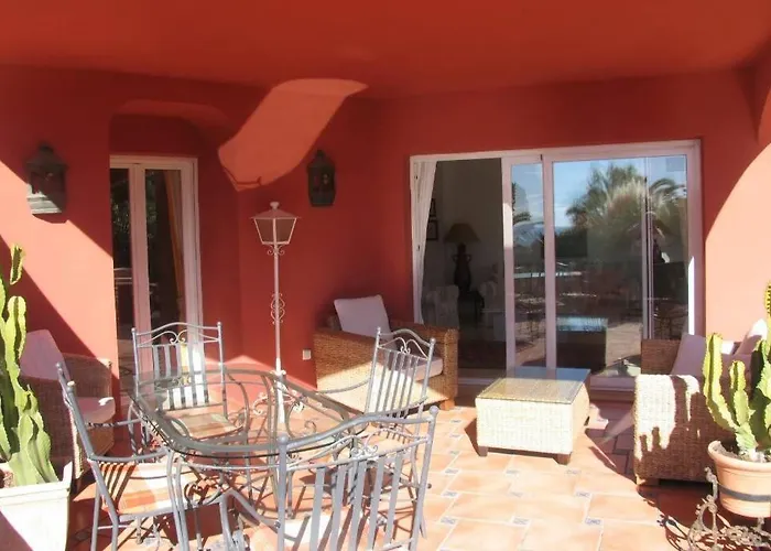 Beachside In 5 Star Gated Marbella